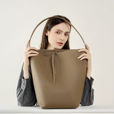 Luxury Meets Function: Inside the Viral One-Shoulder Bucket Bag Trend
