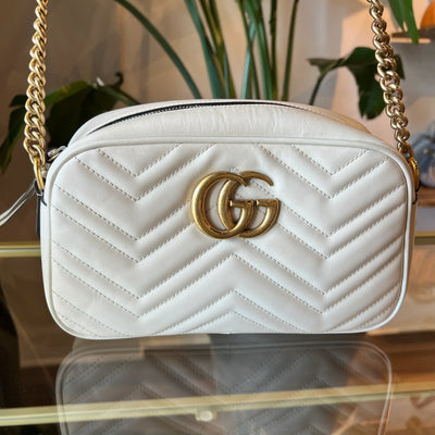 The Purse Ladies: Used Luxury Bags vs. Brand New Genuine Leather Bags from Bag Bag Sitter