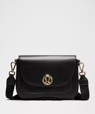 How Much Does It Really Cost to Make a Lululemon Leather Alternative Crossbody Bag? An Inside Look at Handbag Manufacturing