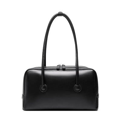 Discover Iconic Black Bags for Every Occasion at BagBagSitter.com