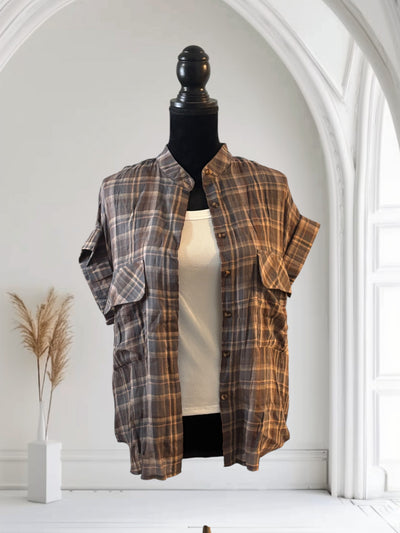 Women's Plaid Short Sleeve Button-Up Shirt