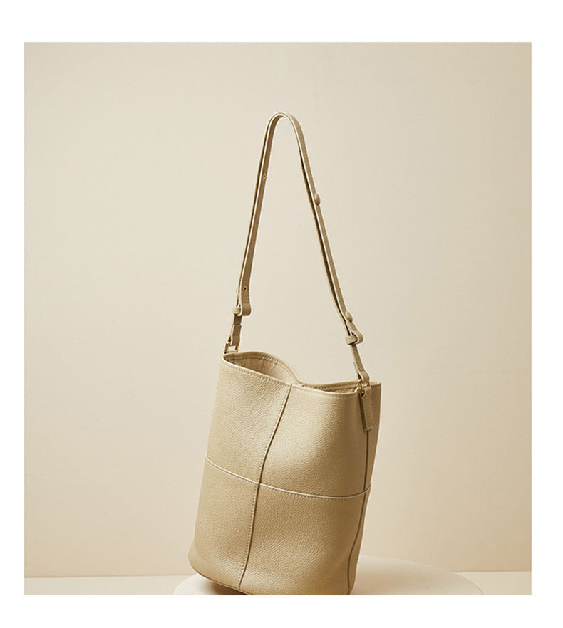 Bucket Casual Women. Genuine Leather Shoulder Bag