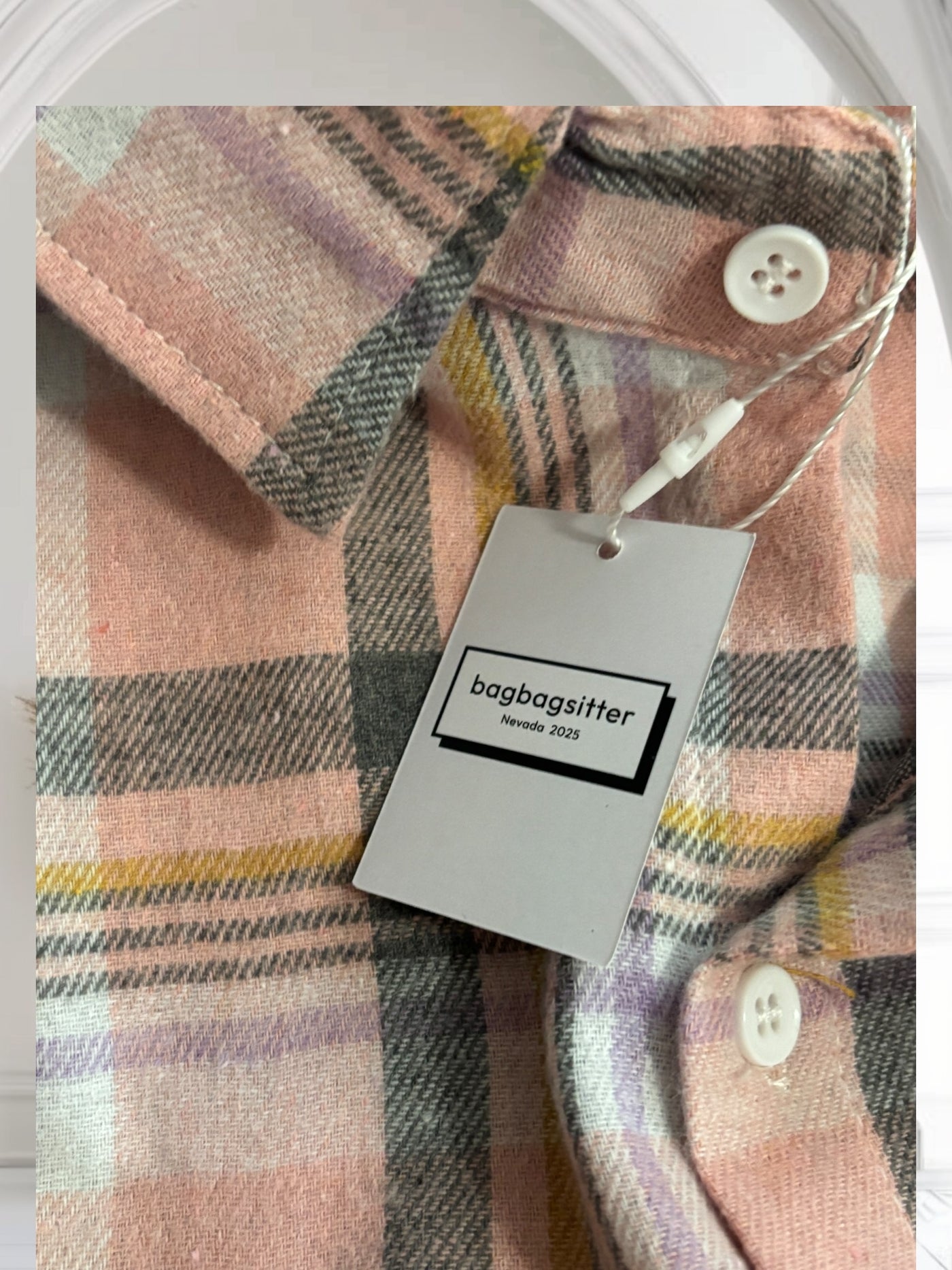 Women's Plaid Short Sleeve Button-Up Shirt