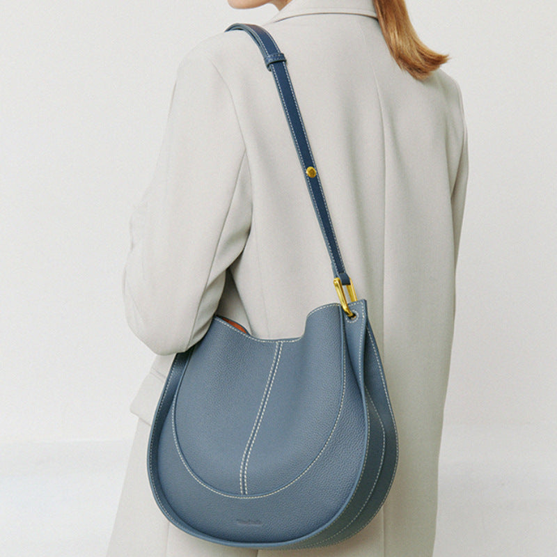 Genuine Leather Crossbody Bag – Stylish Shoulder Bag for Everyday Use 3 in 1 Fashion Women Anti-Theft Backpack