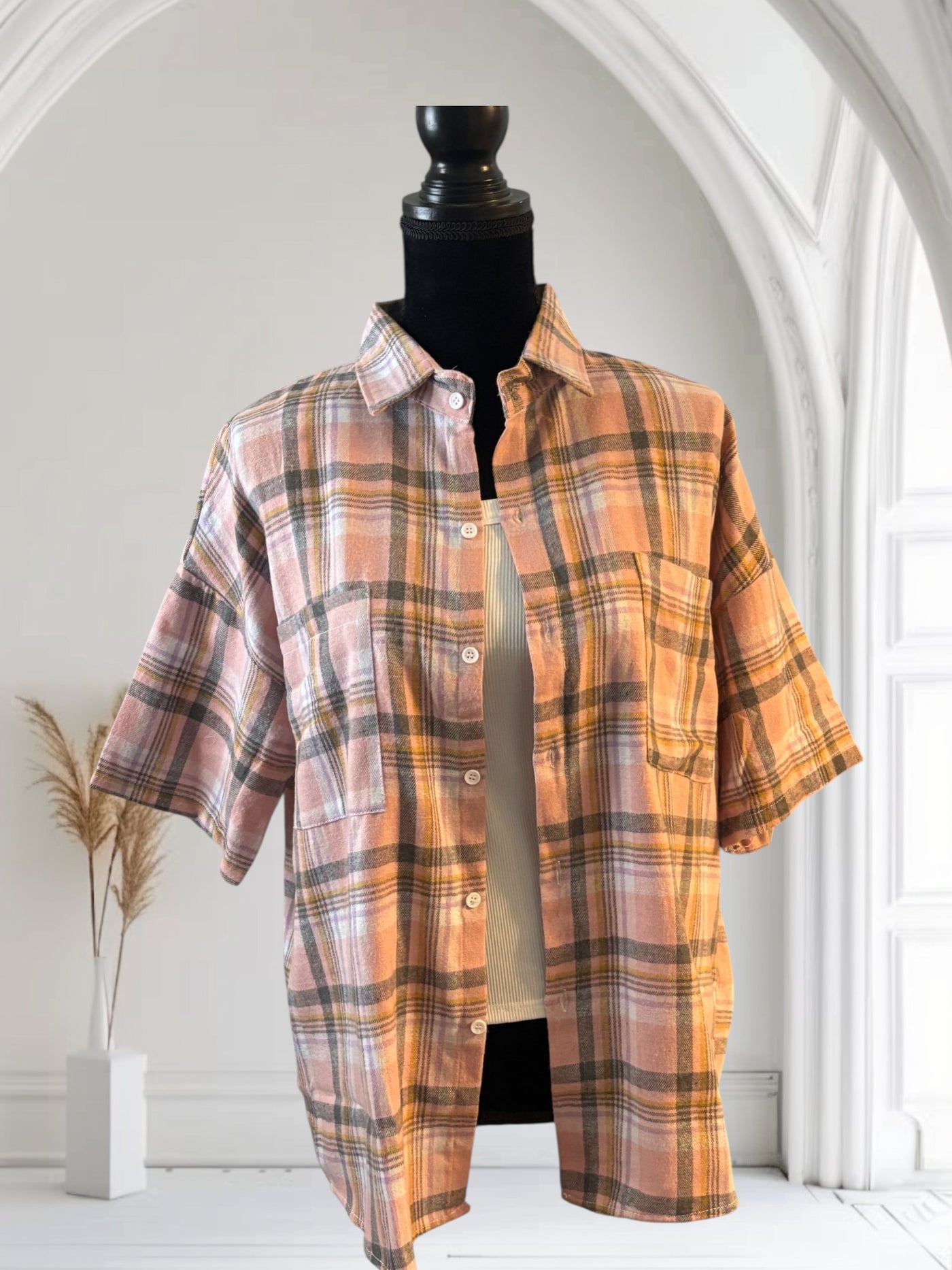 Women's Plaid Short Sleeve Button-Up Shirt