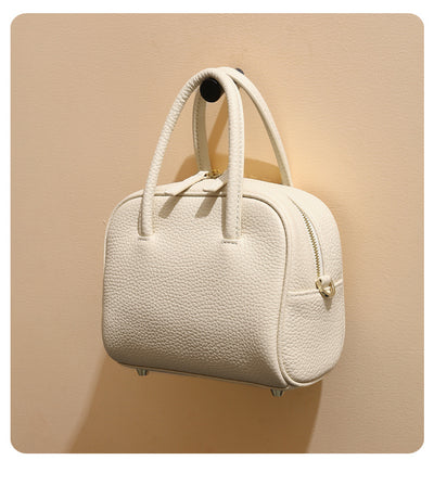 Genuine Leather Crossbody Bag - Stylish Shoulder Tote for Everyday Use Genuine Leather Crossbody Bag Shoulder B