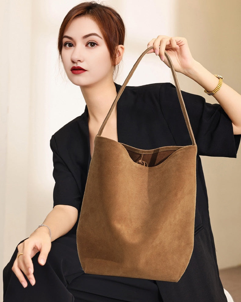 Genuine Leather Tote Bag - Large Capacity Soft Leather Shoulder Bag in Black for Stylish Black Bags Genuine Leather Shoulder Bag