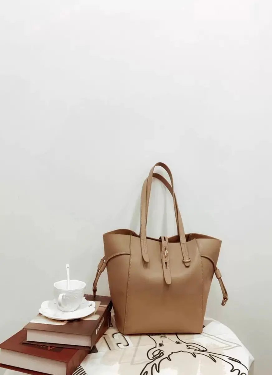 Genuine Leather Shoulder Bag Tote - Stylish & Durable Design Genuine Leather Shoulder Bag Tote Bag