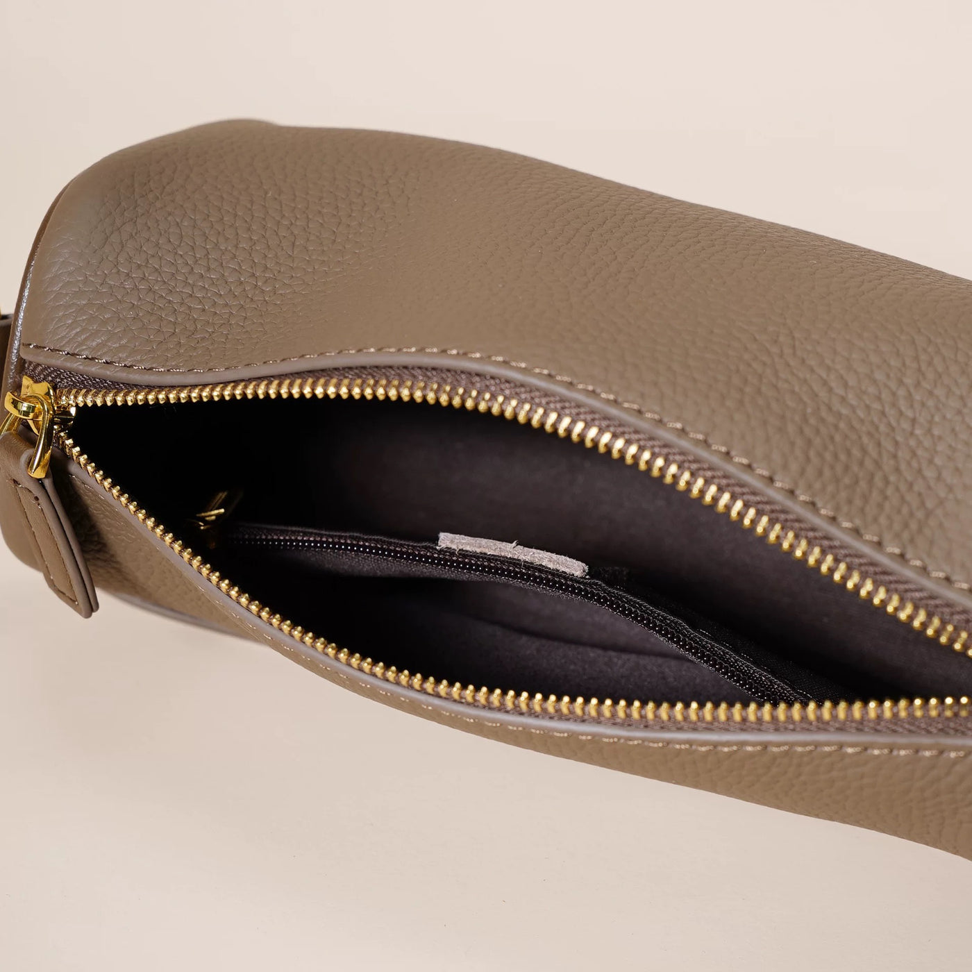 Genuine Leather Crossbody Bag - Cowhide Underarm Bag for Minimalist Style 3 in 1 Fashion Women Anti-Theft Backpack