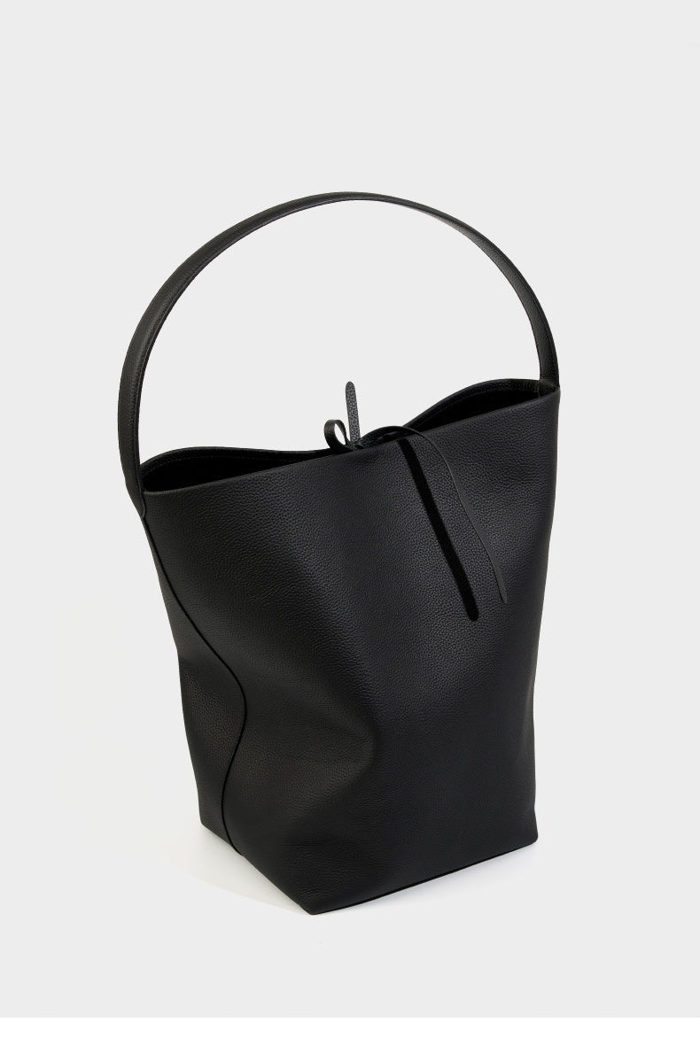 Genuine Leather Large Capacity One-shoulder Bucket Bag