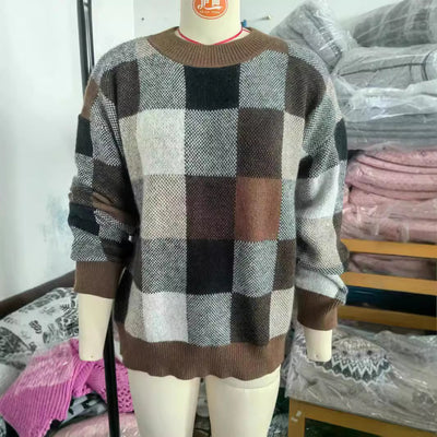 Women's Round Neck Plaid Loose-fitting Fashion Pullover Sweater