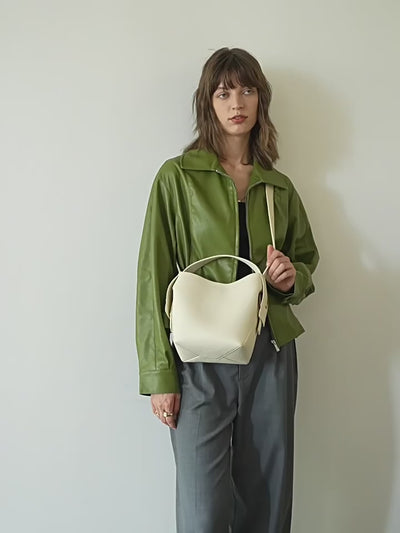 Vegan Handbags: Versatile Vegan Leather Tote Bag for Women - Crossbody and Shoulder Style