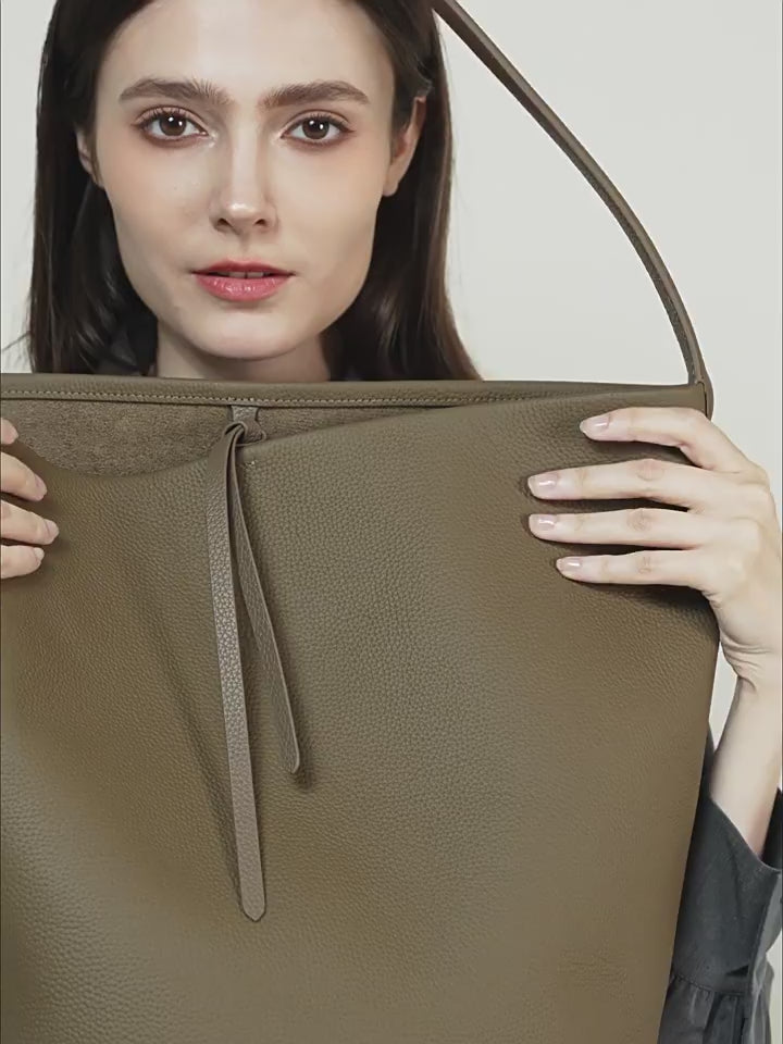 Genuine Leather Bucket Bag - Large Capacity One-shoulder Style